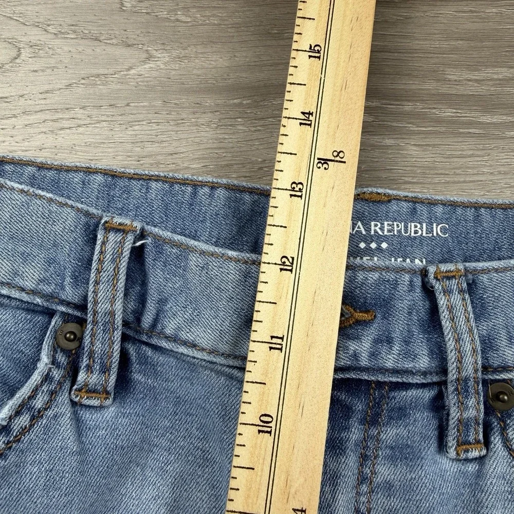 Banana Republic Men's Athletic Fit Travel Jeans Blue Fits 32x31.5
